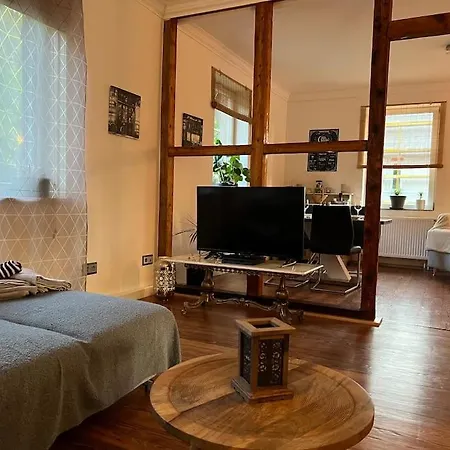 Sandys Cozy Stone Cottage Maulbronn Buitenkant foto